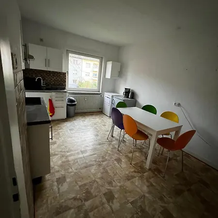 Work & Sleep - Duisburg, Am Gottesacker Apartman *