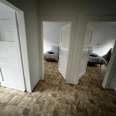 Work & Sleep - Duisburg, Am Gottesacker