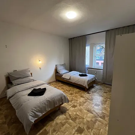 Work & Sleep - Duisburg, Am Gottesacker Duisburg